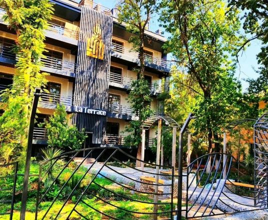 Сотувда 2 хонали квартира, 42 м²
