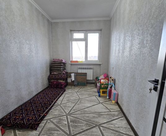 Сотувда 3 хонали квартира, 56 м²
