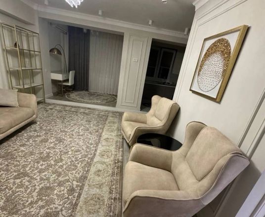 Сотувда 3 хонали квартира, 71 м²