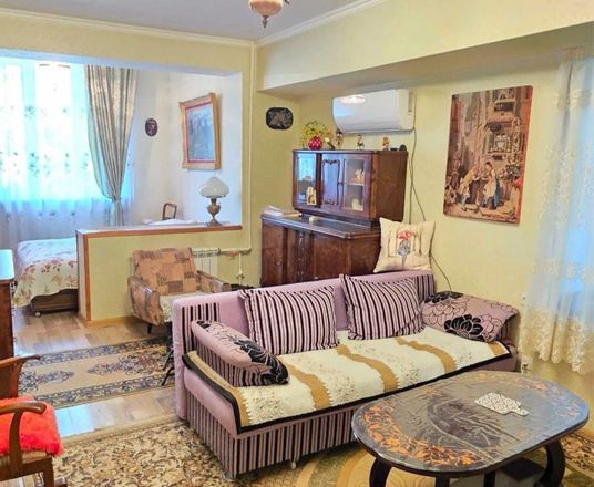 Сотувда 1 хонали квартира, 42 м²