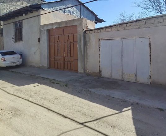 Сотувда уй, 300 м², 2 қаватли, 6 сот.