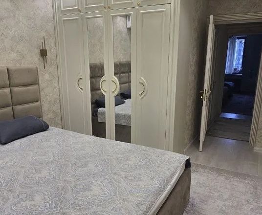 Сотувда 5 хонали квартира, 152 м²