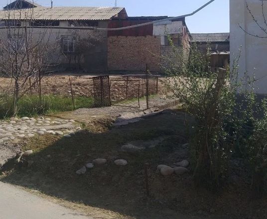 Сотувда ер участкаси, 2 сот.