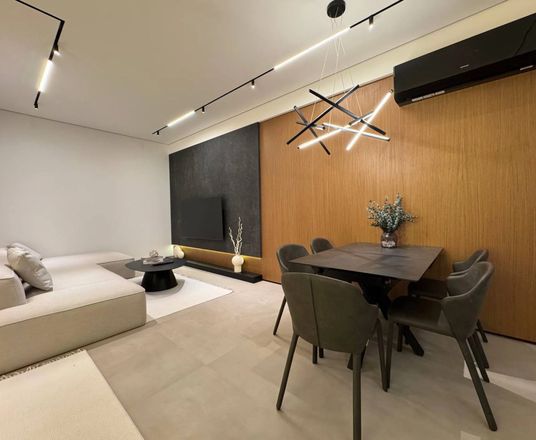 Сотувда 3 хонали квартира, 166 м²