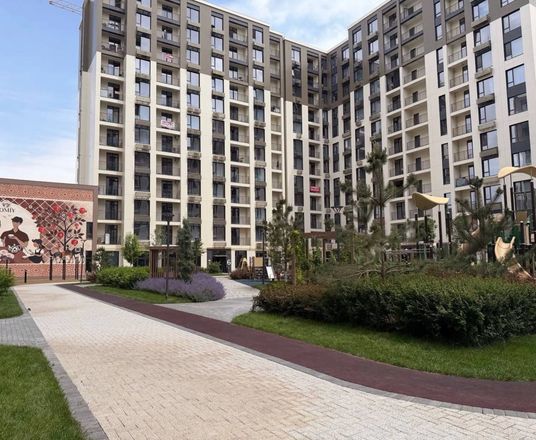 Сотувда 3 хонали квартира, 75 м²