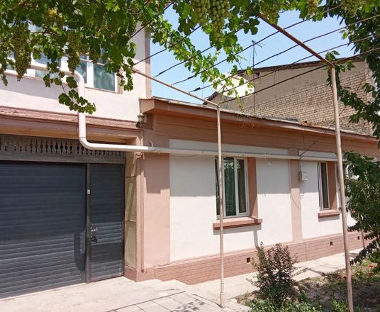 В продаже дом, 370 м², 1 этаж, 3,7 сот.