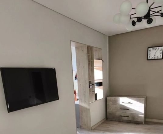 Сотувда 1 хонали квартира, 42 м²