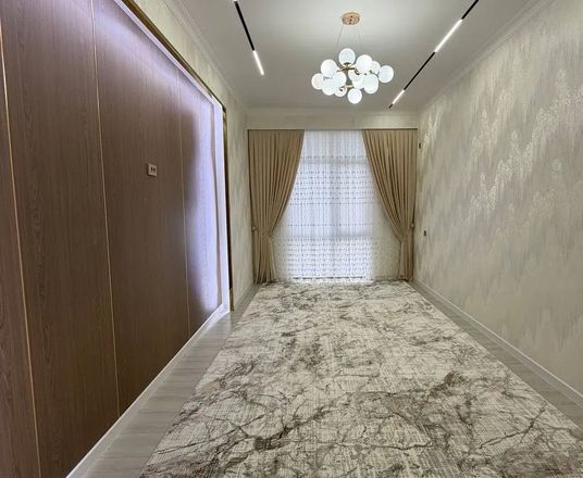 Сотувда 3 хонали квартира, 80 м²