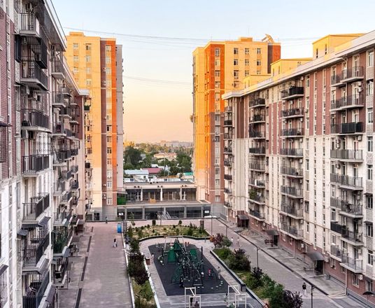 Сотувда 3 хонали квартира, 75 м²