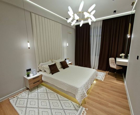 Сотувда 3 хонали квартира, 70 м²