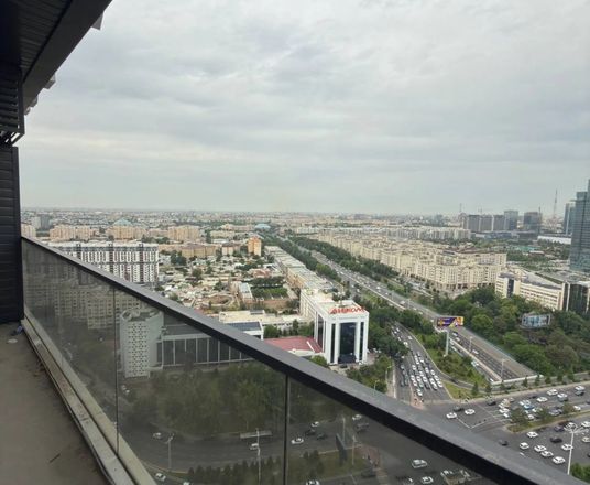 Сотувда 3 хонали квартира, 118 м²