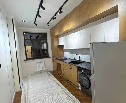 В продаже 2-комн. квартира, 65 м²