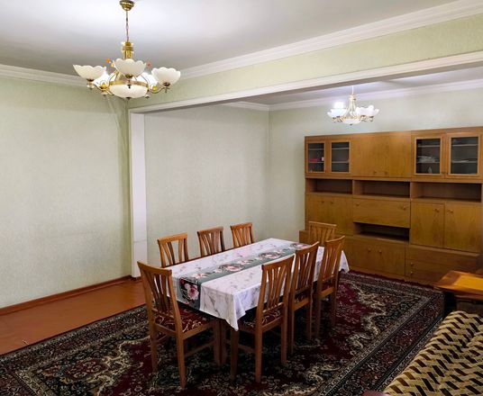 Сотувда 4 хонали квартира, 120 м²