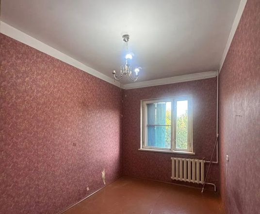 Сотувда 3 хонали квартира, 70 м²