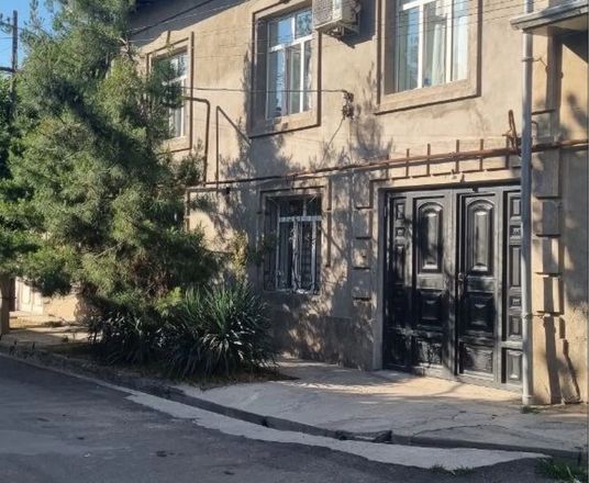 Сотувда уй, 290 м², 2 қаватли, 2,89 сот.