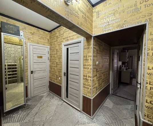Сотувда 3 хонали квартира, 75 м²