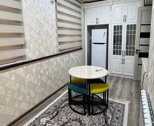 Сотувда 3 хонали квартира, 72 м²