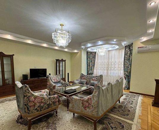 В продаже 4-комн. квартира, 203 м²