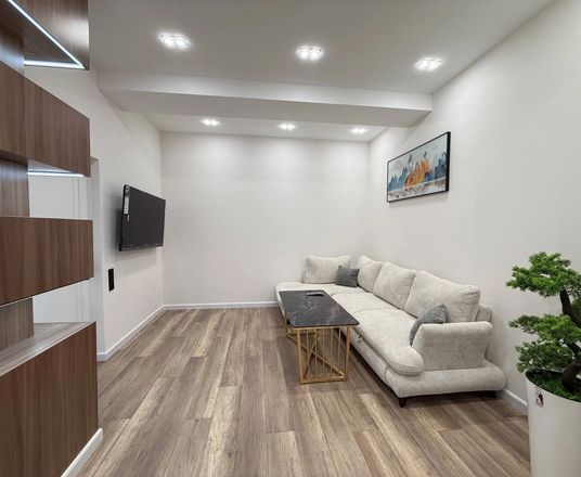 Сотувда 2 хонали квартира, 44 м²