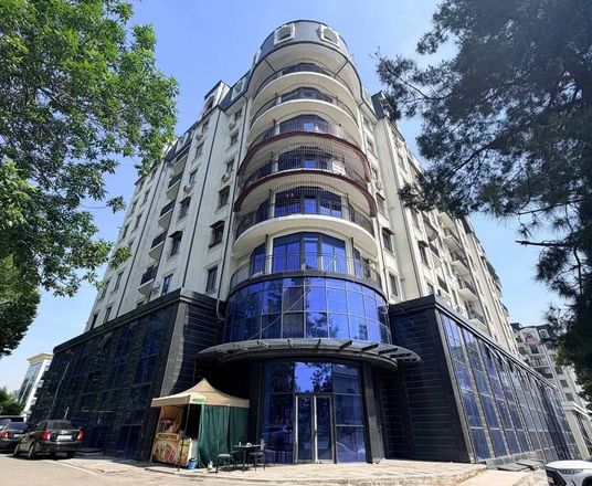 Сотувда 3 хонали квартира, 84 м²