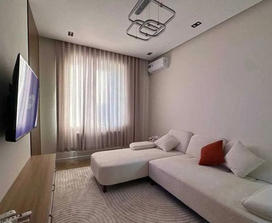 Сотувда 3 хонали квартира, 57 м²