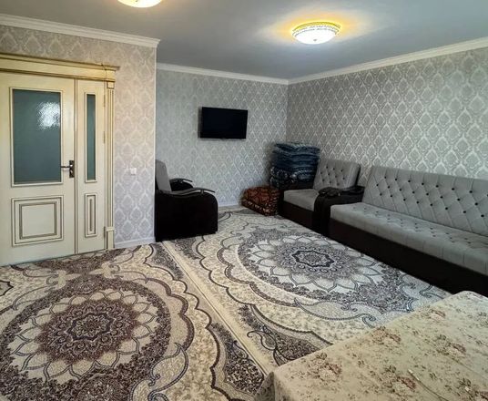 Сотувда 3 хонали квартира, 70 м²