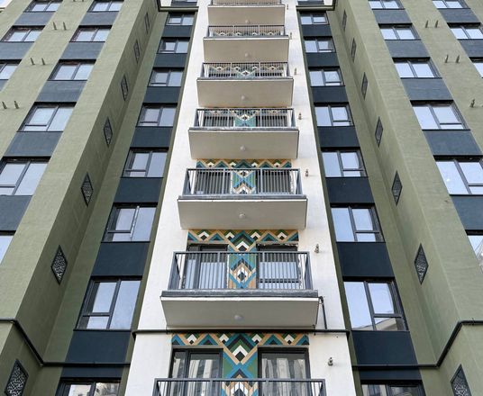 В продаже 1-комн. квартира, 55 м²