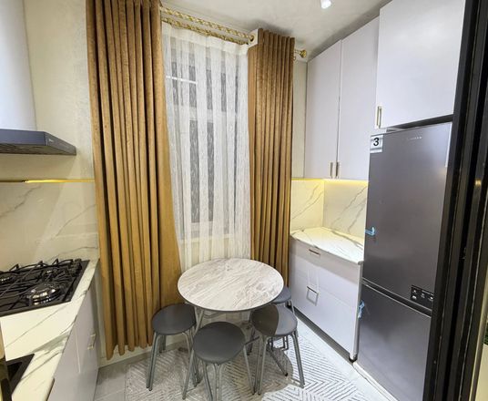 В продаже 3-комн. квартира, 48 м²