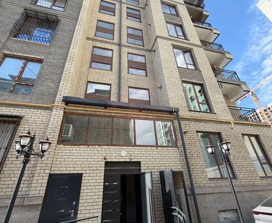 Сотувда 3 хонали квартира, 83 м²