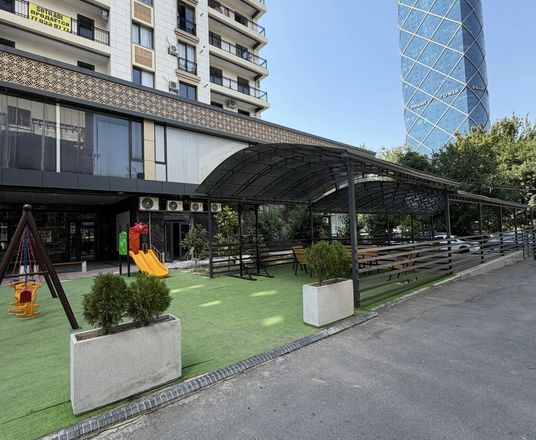 Сотувда 3 хонали квартира, 131 м²
