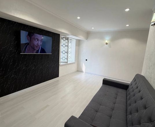 Сотувда 2 хонали квартира, 50 м²