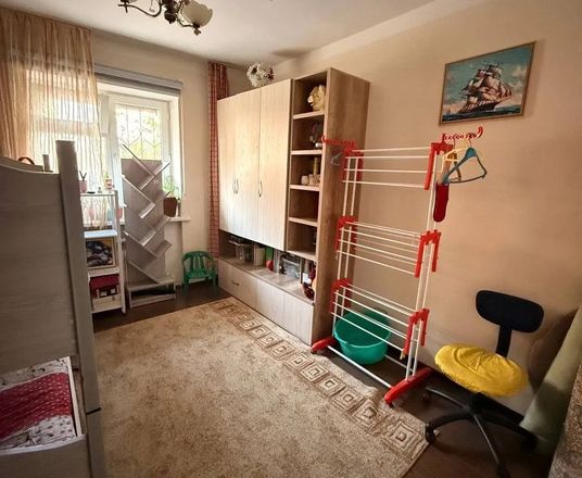 Сотувда 3 хонали квартира, 56 м²