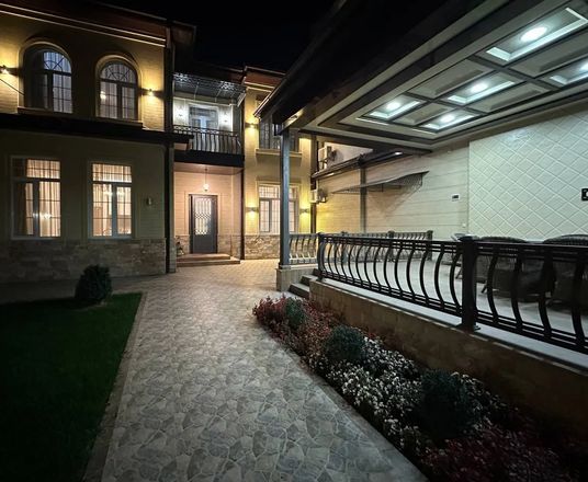 В продаже дом, 260 м², 2 этажа, 3,5 сот.