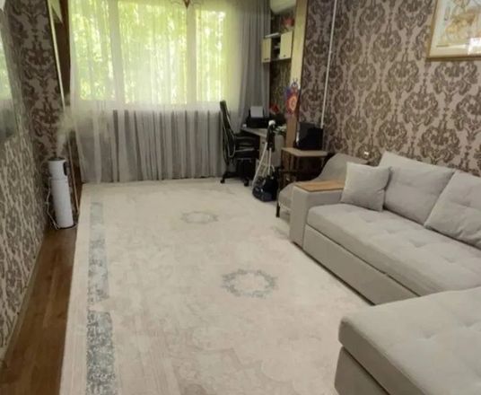 Сотувда 2 хонали квартира, 50 м²