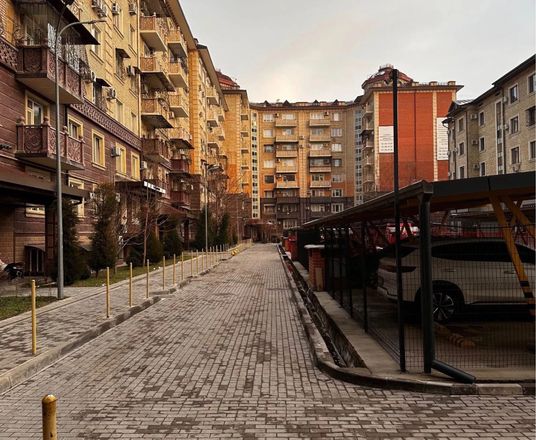 Сотувда 4 хонали квартира, 187.5 м²