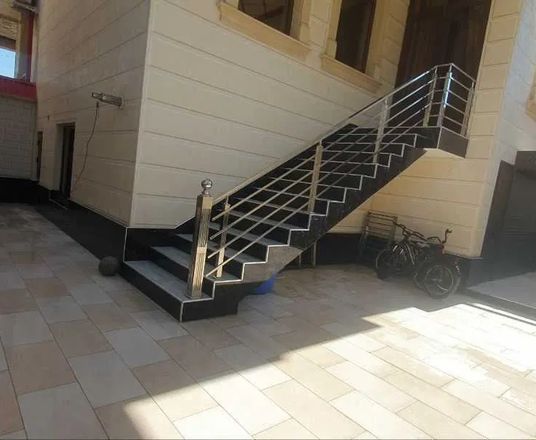 Сотувда уй, 253.75 м², 3 қаватли, 2,5 сот.
