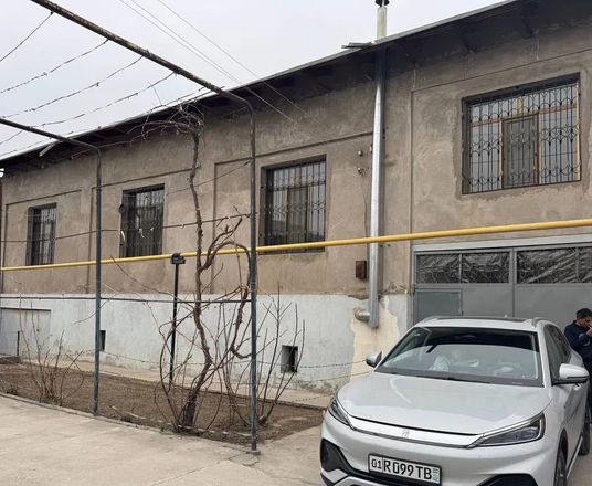 Сотувда уй, 600 м², 2 қаватли, 6 сот.
