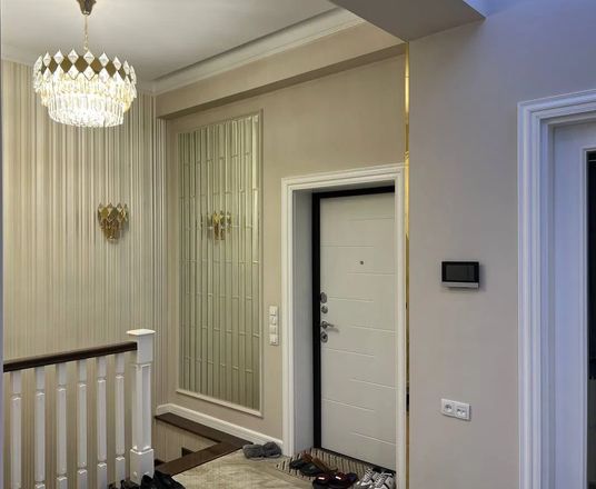 Сотувда 6+ хонали квартира, 166 м²