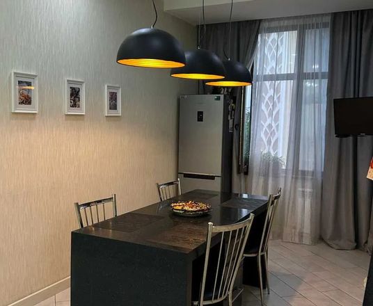 Сотувда 4 хонали квартира, 107 м²