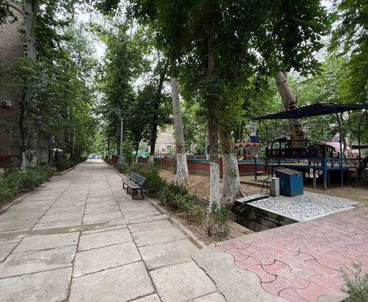 Сотувда 3 хонали квартира, 115 м²