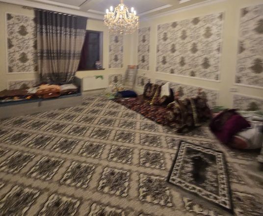 Сотувда 2 хонали квартира, 70 м²