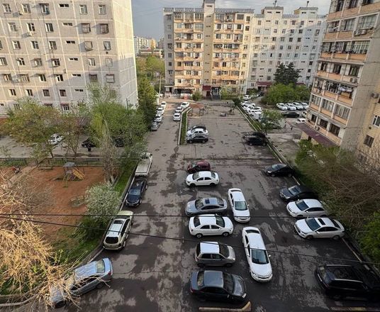 Сотувда 3 хонали квартира, 79 м²