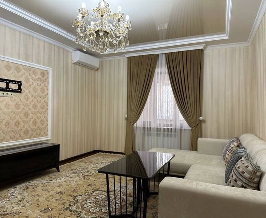 Сотувда 3 хонали квартира, 104 м²