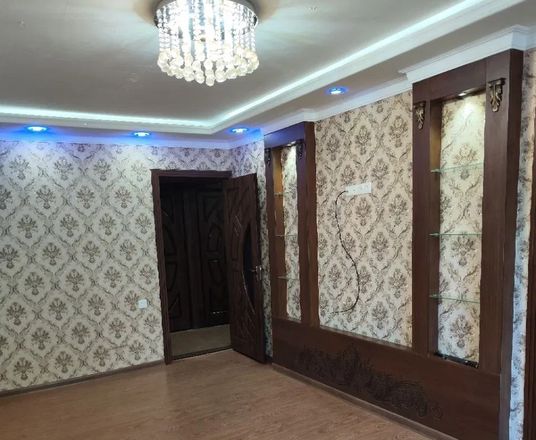 Сотувда 5 хонали квартира, 90 м²