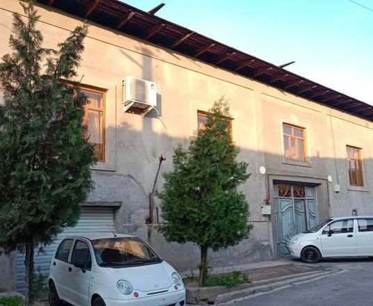 Сотувда уй, 850 м², 2 қаватли, 8,5 сот.