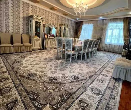 В продаже дом, 700 м², 2 этажа, 6 сот.