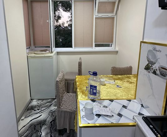 Сотувда 3 хонали квартира, 72 м²