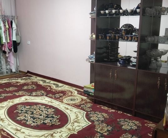 Сотувда 4 хонали квартира, 75 м²