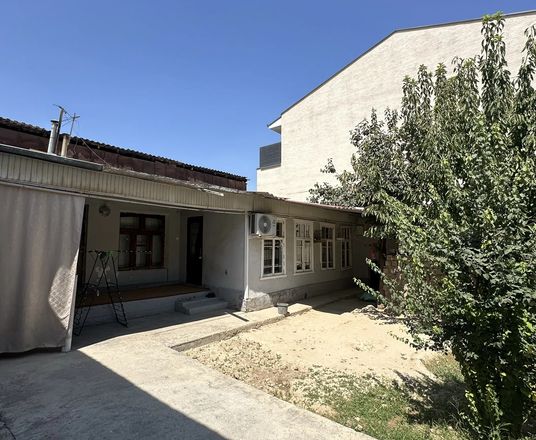 Сотувда уй, 200 м², 1 қаватли, 4 сот.