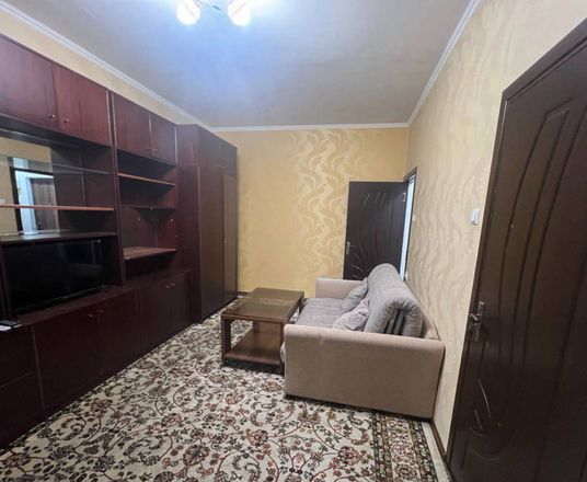 Сотувда 2 хонали квартира, 50 м²